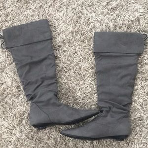 💕 Tall Gray Boots 💕